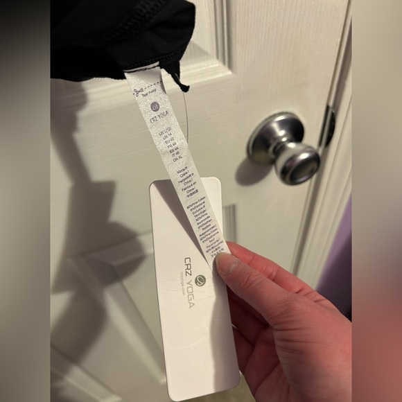 NWT - CRZ Yoga Black Pima Cotton Cropped Tee - Picture 6 of 7